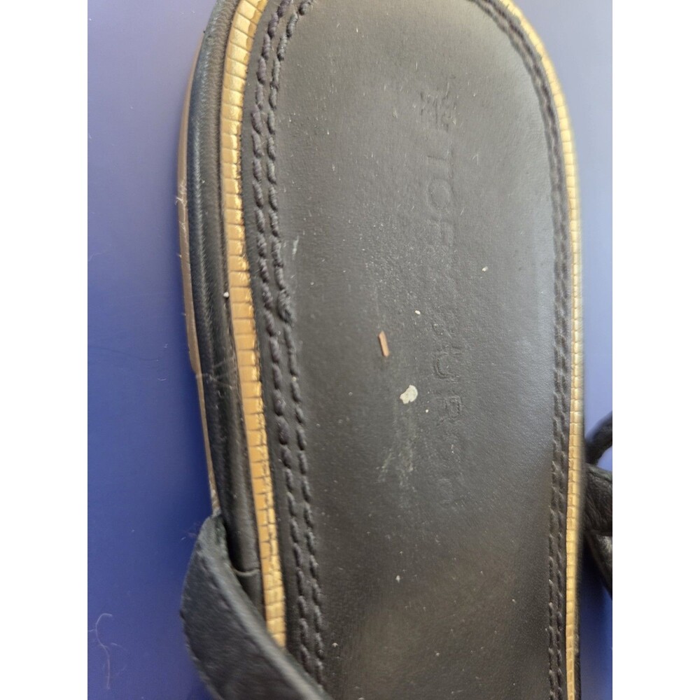 Tory Burch Women's 7M Leather Black  Emmy T-strap Sandal Gold Logo Flat Shoe - Picture 11 of 11